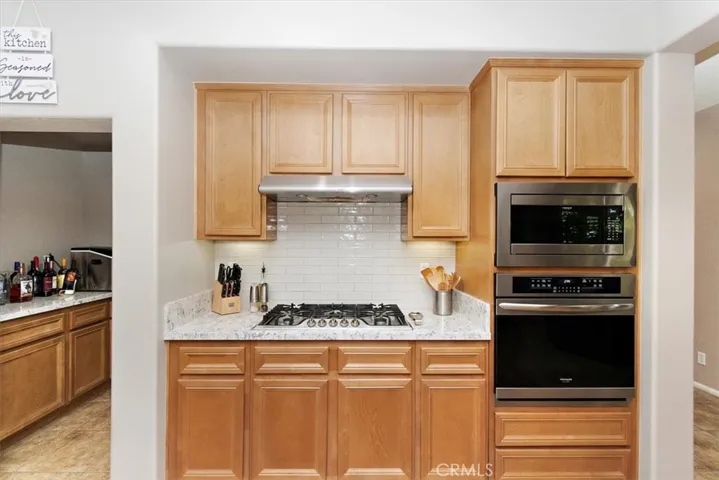 6045 Lost Horse Drive, Fontana, California 92336