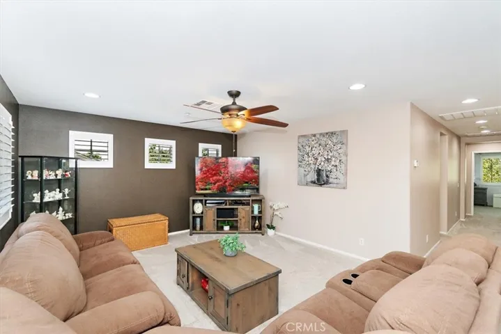6045 Lost Horse Drive, Fontana, California 92336