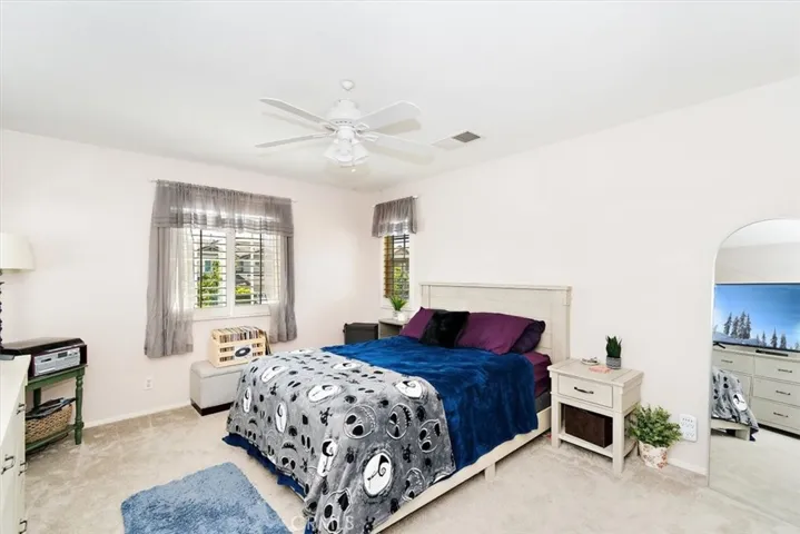 6045 Lost Horse Drive, Fontana, California 92336