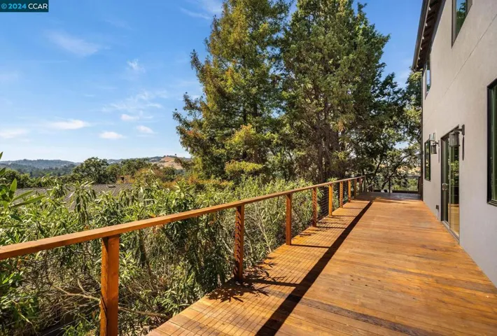 Wrap around deck