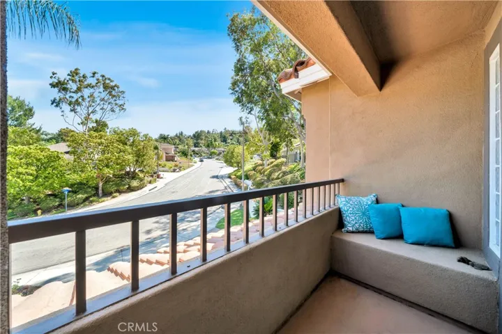 Guest Bedroom Private Balcony