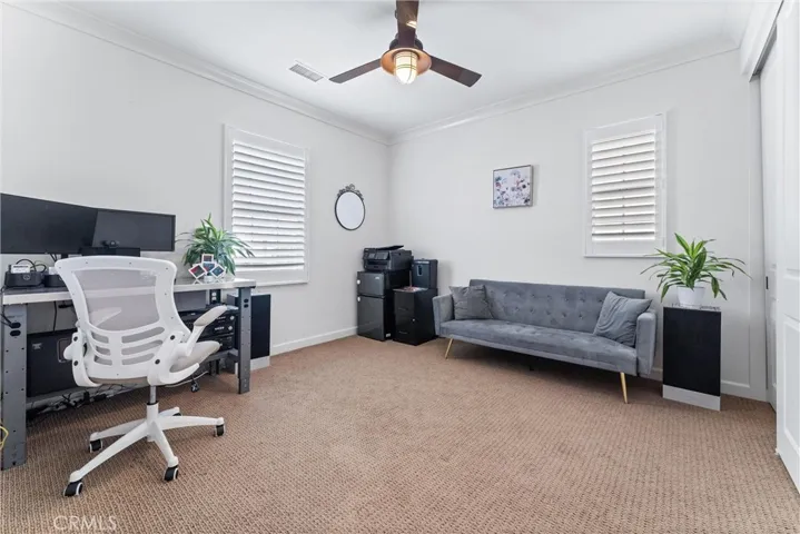 19442 Snowdon Lane, Huntington Beach, California 92646