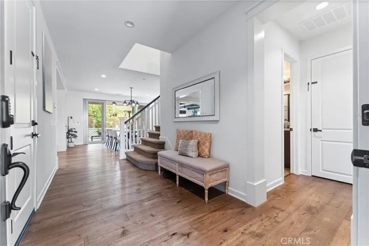 19442 Snowdon Lane, Huntington Beach, California 92646