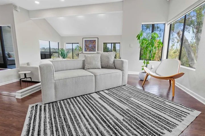 4617 Villas Court, Bonita, California 91902