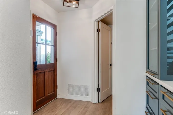 1106 Oceanaire Drive 48, San Luis Obispo, California 93405