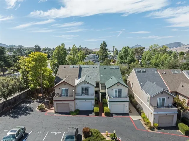 1106 Oceanaire Drive 48, San Luis Obispo, California 93405