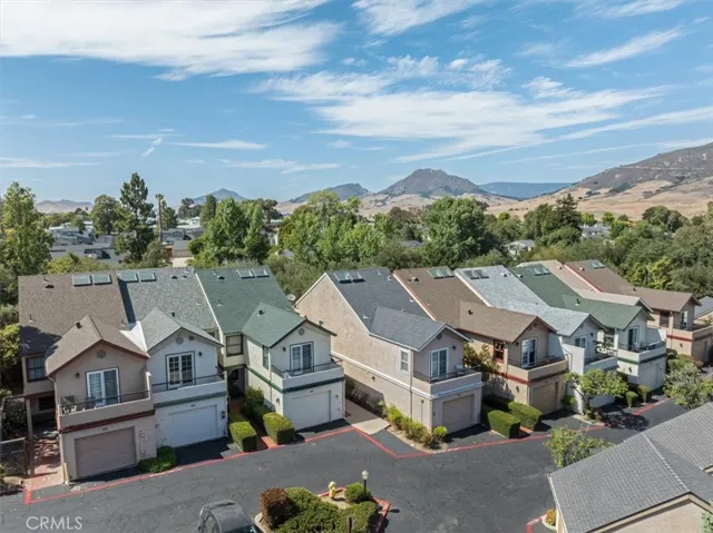 1106 Oceanaire Drive 48, San Luis Obispo, California 93405