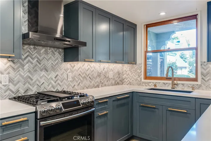 1106 Oceanaire Drive 48, San Luis Obispo, California 93405