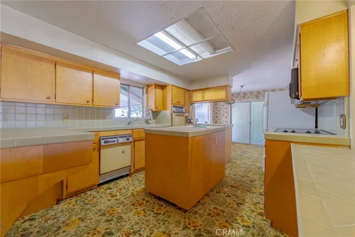 3921 Hatch Road, Merced, California 95340