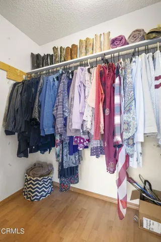 10-web-or-mls-Upmarketmedia_1635Dap-69