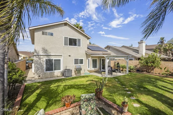 9-web-or-mls-Upmarketmedia_1635Dap-107