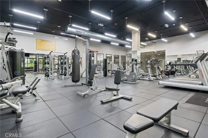 133 The N 404, Long Beach, California 90802