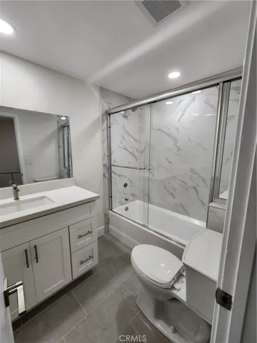 11870 Gloxinia Avenue, Fountain Valley, California 92708