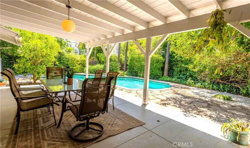 4669 Arriba Drive, Tarzana, California 91356