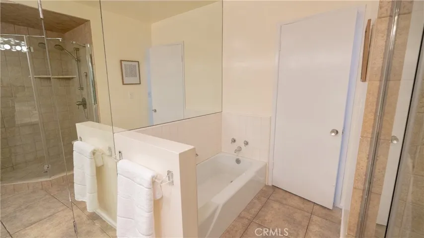 4669 Arriba Drive, Tarzana, California 91356