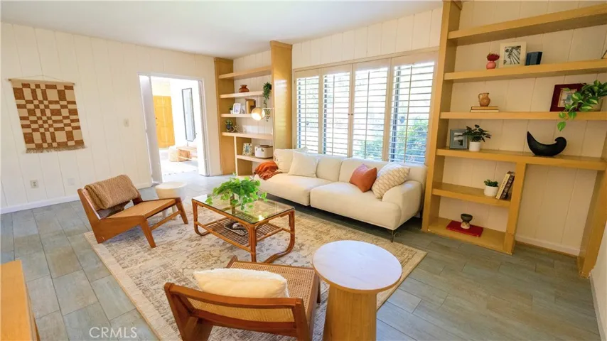 4669 Arriba Drive, Tarzana, California 91356
