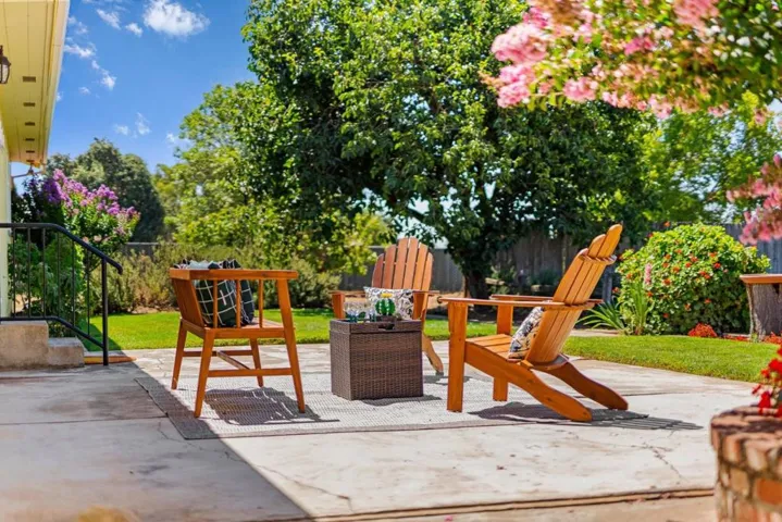 10595 Foothill Avenue, Gilroy, California 95020
