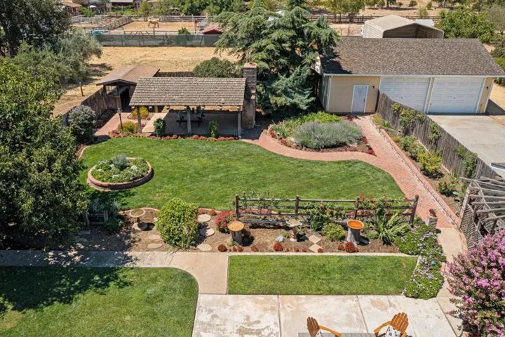 10595 Foothill Avenue, Gilroy, California 95020