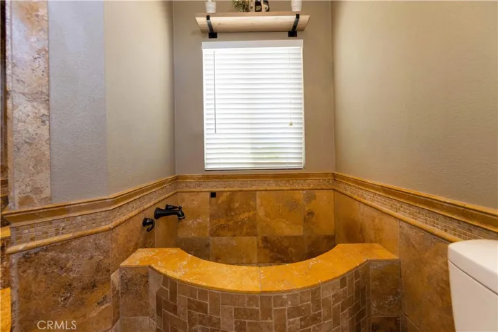 24751 Lincoln Avenue, Murrieta, California 92562