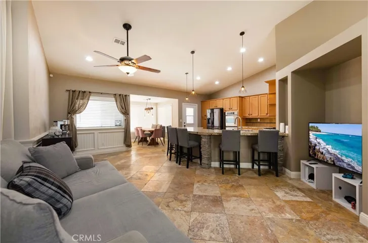 24751 Lincoln Avenue, Murrieta, California 92562