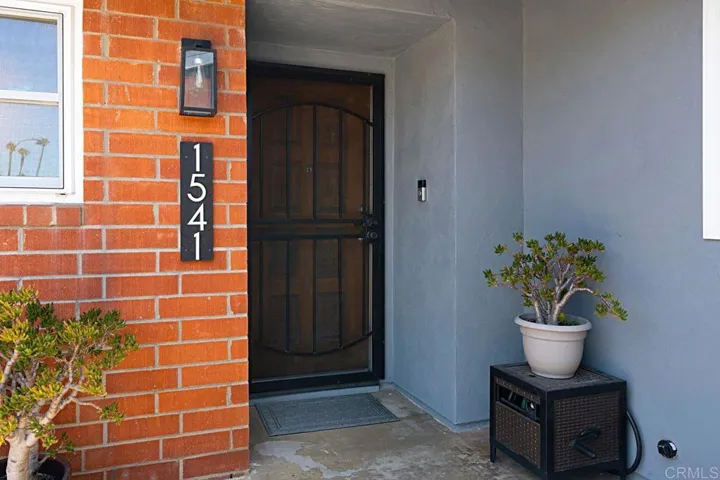 1541 Magnolia Place, Escondido, California 92027