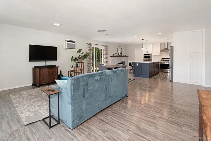 1541 Magnolia Place, Escondido, California 92027
