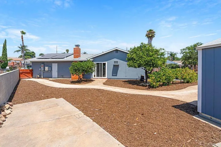1541 Magnolia Place, Escondido, California 92027