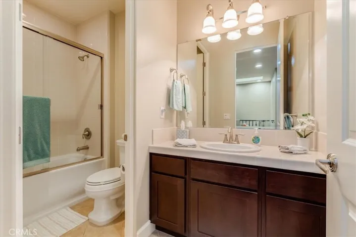 1197 Swallowtail Way 61, Nipomo, California 93444