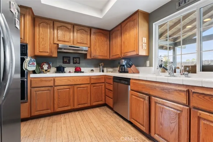 Kitchen with Dual Overs, Dishwasher and Range