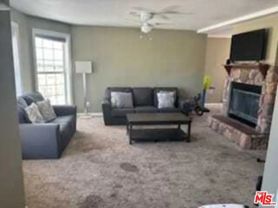 51453 Bonita Avenue, Cabazon, California 92230 home-pic-3