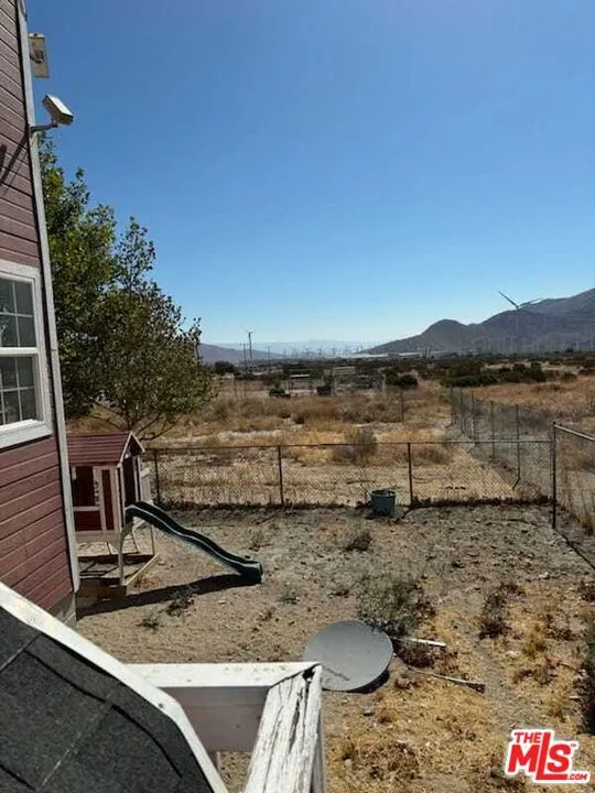 51453 Bonita Avenue, Cabazon, California 92230 home-pic-15
