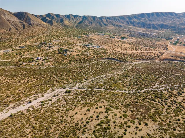 6500 A Us Hwy 138, Phelan, California 92371