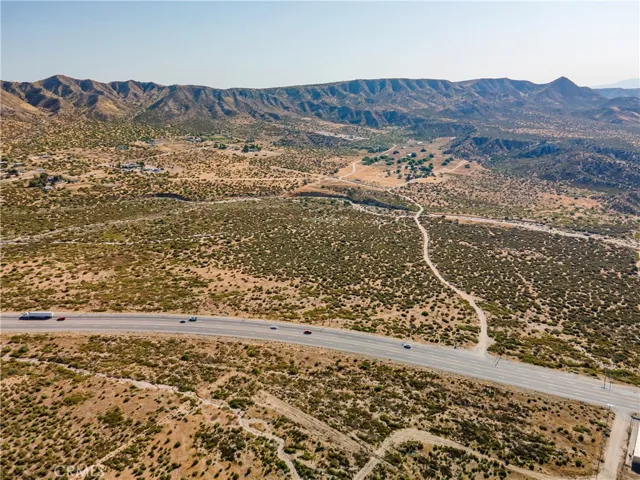 6500 B Us Hwy 138, Phelan, California 92371