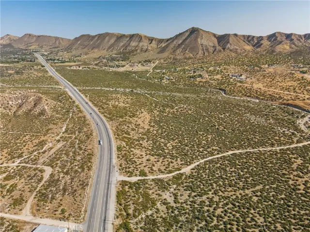 6500 B Us Hwy 138, Phelan, California 92371