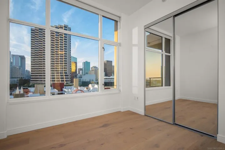 550 Front St 705, San Diego, California 92101