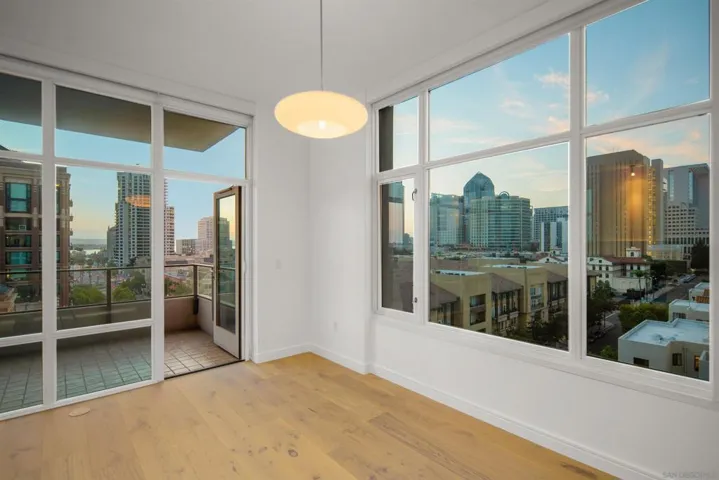 550 Front St 705, San Diego, California 92101