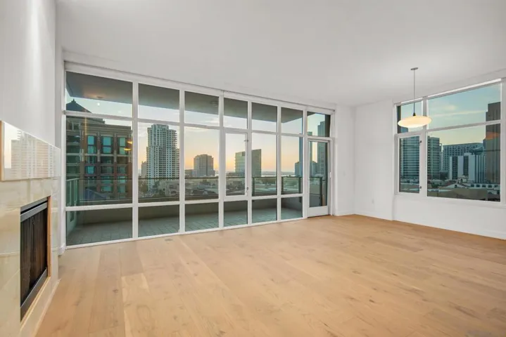 550 Front St 705, San Diego, California 92101