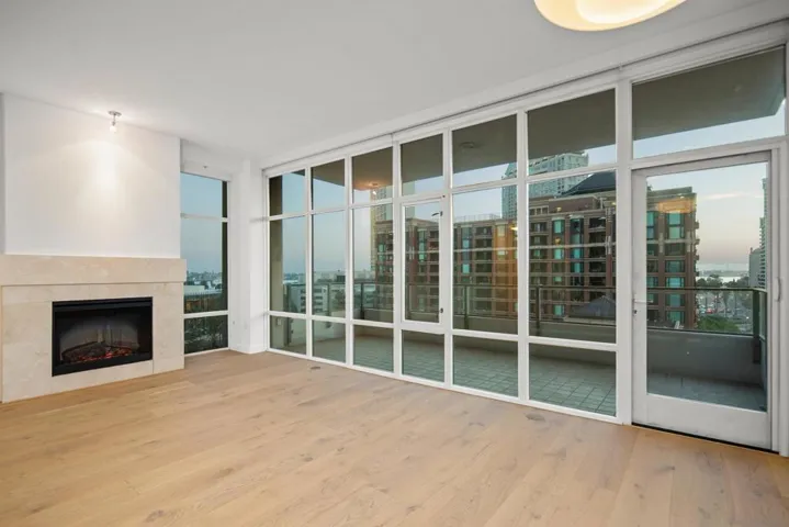 550 Front St 705, San Diego, California 92101