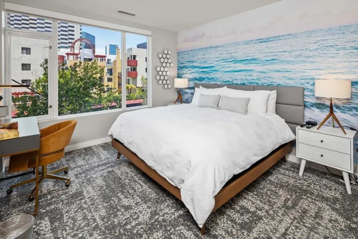550 Front St 705, San Diego, California 92101