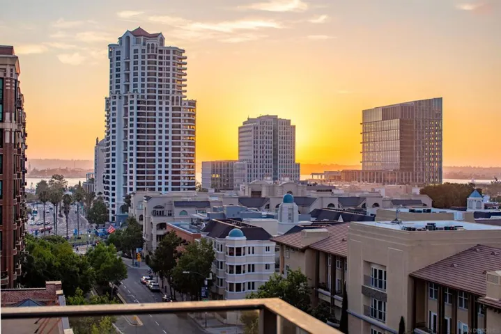 550 Front St 705, San Diego, California 92101