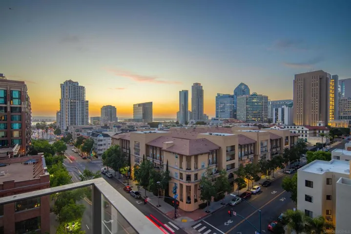 550 Front St 705, San Diego, California 92101
