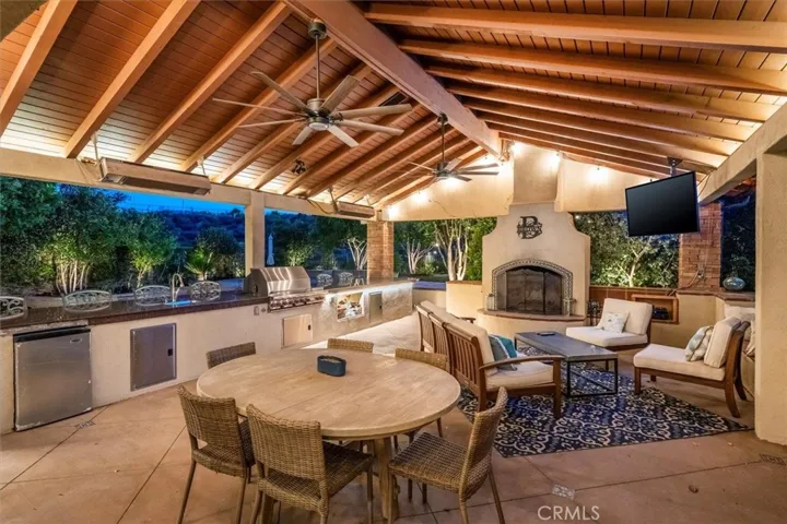 26811 Stonegate Drive, Valencia, California 91381