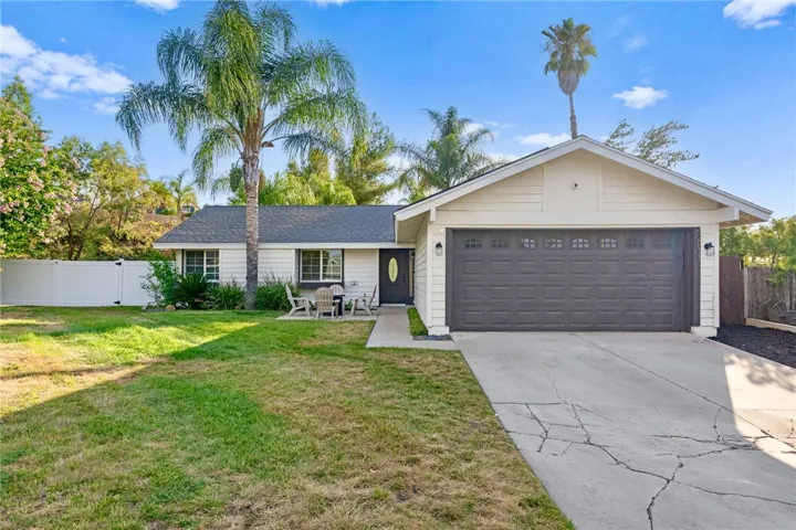 42811 N Star Court, Temecula, California 92592