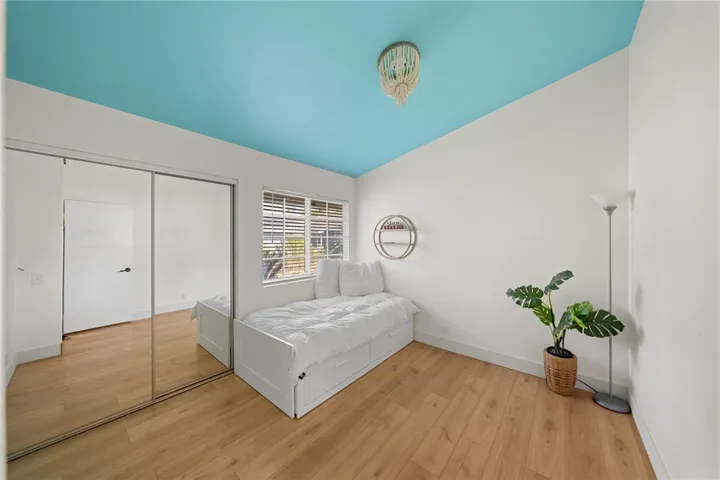 42811 N Star Court, Temecula, California 92592