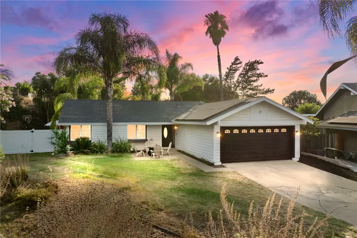42811 N Star Court, Temecula, California 92592