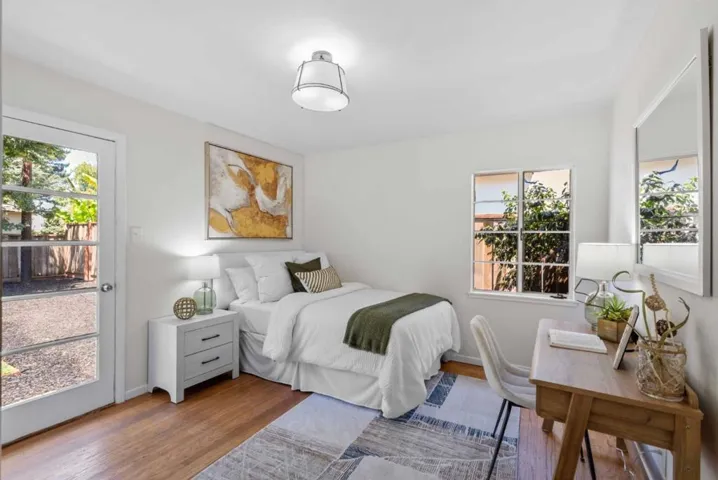 1023 Embarcadero Road, Palo Alto, California 94303