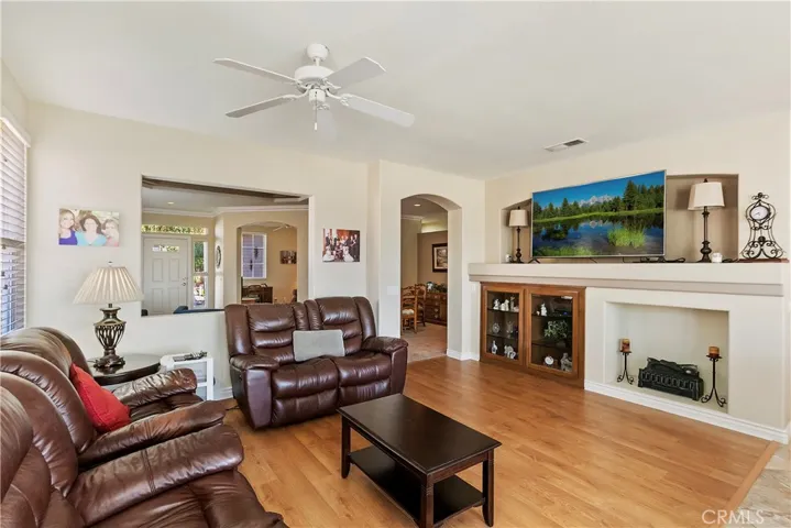 5064 Rio Bravo Drive, Banning, California 92220