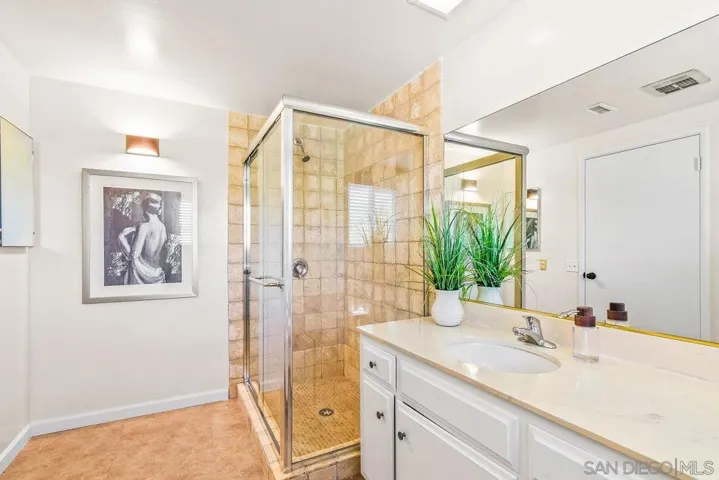 11944 Callado Rd, San Diego, California 92128