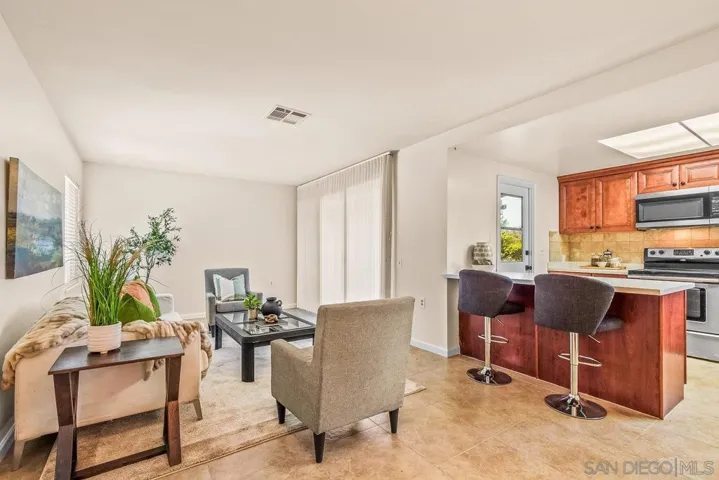 11944 Callado Rd, San Diego, California 92128