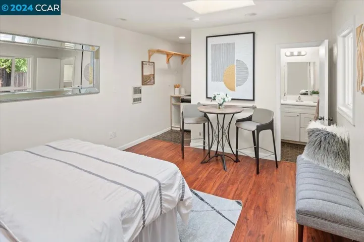Studio-3rd bedroom